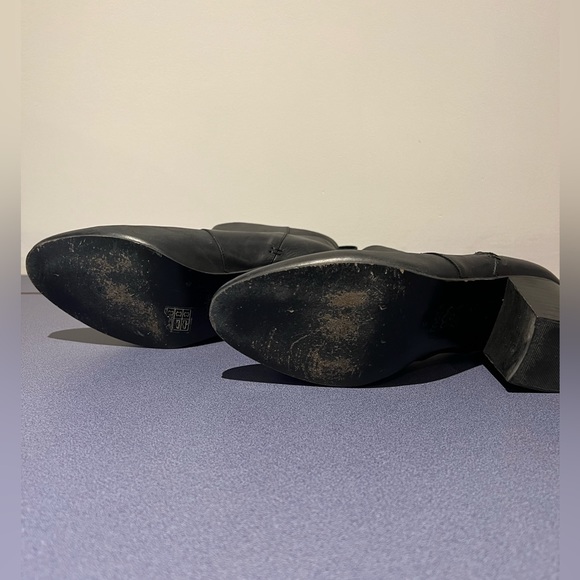 Maje Black Heeled Ankle Bootie With Zip Detail - Picture 3 of 7